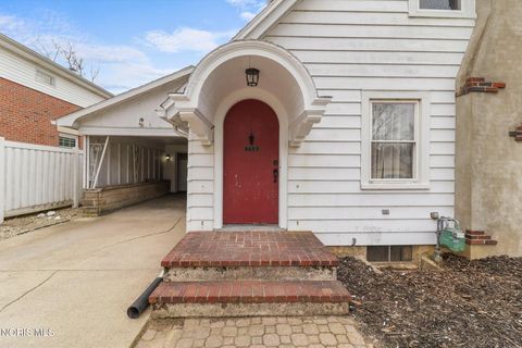 Tiny photo for 758 Barker Road, Fremont, OH 43420 (MLS # 10005731)