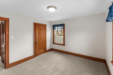 Tiny photo for 758 Barker Road, Fremont, OH 43420 (MLS # 10005731)