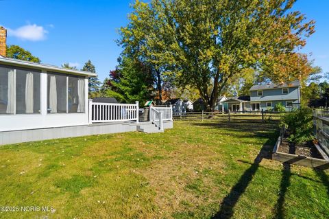 Tiny photo for 2403 Ragan Woods Drive, Toledo, OH 43614 (MLS # 10000688)