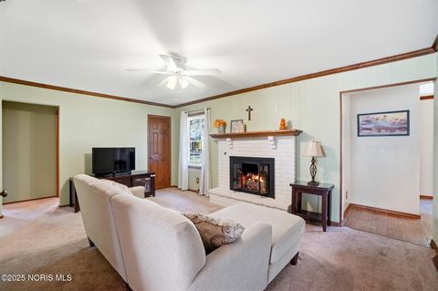 Tiny photo for 2403 Ragan Woods Drive, Toledo, OH 43614 (MLS # 10000688)