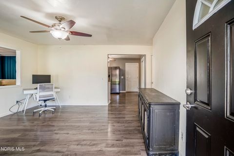 Tiny photo for 6253 Hancock Avenue, Toledo, OH 43615 (MLS # 10010964)