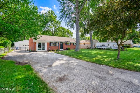 Tiny photo for 6253 Hancock Avenue, Toledo, OH 43615 (MLS # 10010964)