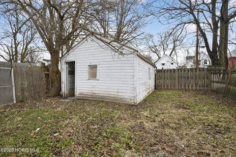 Tiny photo for 729 Utah Street, Toledo, OH 43605 (MLS # 10003112)