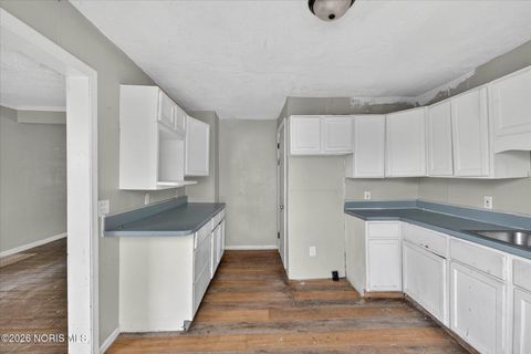 Tiny photo for 729 Utah Street, Toledo, OH 43605 (MLS # 10003112)