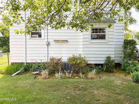 Tiny photo for 2849 Latonia Boulevard, Toledo, OH 43606 (MLS # 10009559)