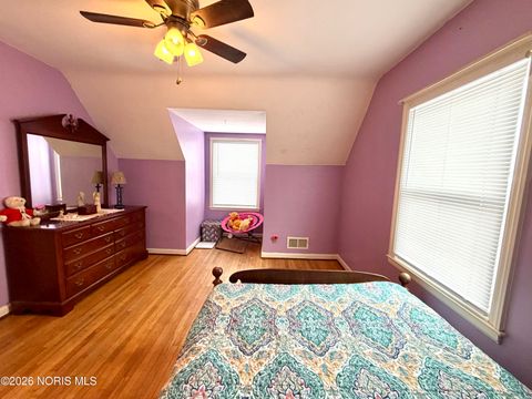 Tiny photo for 174 Hannum Avenue, Rossford, OH 43460 (MLS # 10003833)