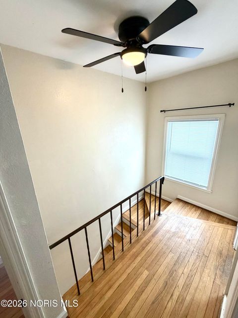 Tiny photo for 174 Hannum Avenue, Rossford, OH 43460 (MLS # 10003833)