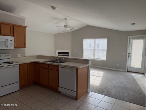 Tiny photo for 6409 Triple Crown Lane, Toledo, OH 43615 (MLS # 10006337)