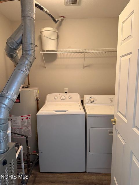 Tiny photo for 6409 Triple Crown Lane, Toledo, OH 43615 (MLS # 10006337)