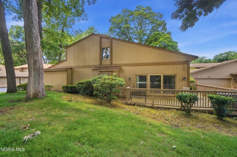 Tiny photo for 2437 Parliament Square, Toledo, OH 43617 (MLS # 10009641)