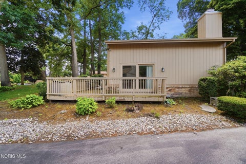 Tiny photo for 2437 Parliament Square, Toledo, OH 43617 (MLS # 10009641)