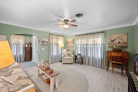 Tiny photo for 1642 Woodville Road, Millbury, OH 43447 (MLS # 10001631)