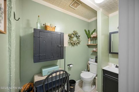 Tiny photo for 1642 Woodville Road, Millbury, OH 43447 (MLS # 10001631)