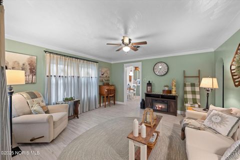 Tiny photo for 1642 Woodville Road, Millbury, OH 43447 (MLS # 10001631)