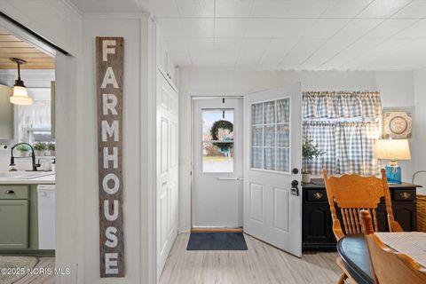 Tiny photo for 1642 Woodville Road, Millbury, OH 43447 (MLS # 10001631)