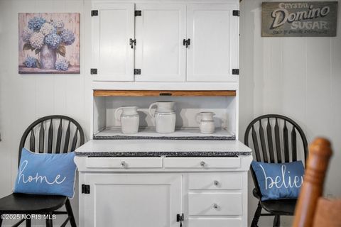 Tiny photo for 1642 Woodville Road, Millbury, OH 43447 (MLS # 10001631)