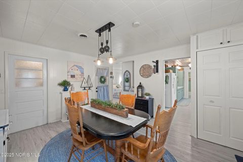 Tiny photo for 1642 Woodville Road, Millbury, OH 43447 (MLS # 10001631)