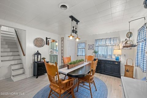 Tiny photo for 1642 Woodville Road, Millbury, OH 43447 (MLS # 10001631)