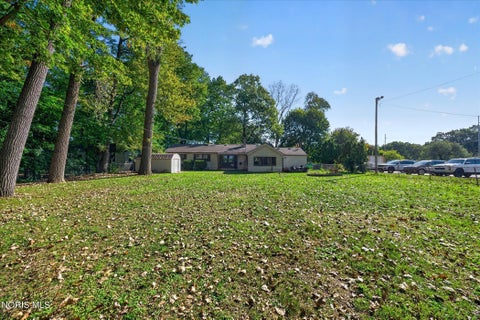 Tiny photo for 5035 Fairgreen Drive, Toledo, OH 43613 (MLS # 10014475)