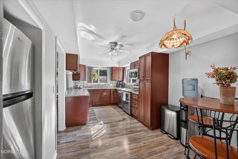 Tiny photo for 5035 Fairgreen Drive, Toledo, OH 43613 (MLS # 10014475)