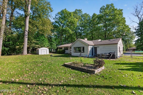 Tiny photo for 5035 Fairgreen Drive, Toledo, OH 43613 (MLS # 10014475)