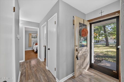 Tiny photo for 5035 Fairgreen Drive, Toledo, OH 43613 (MLS # 10014475)