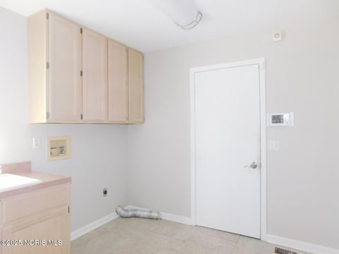 Tiny photo for 3423 Stonebrooke Lane, Maumee, OH 43537 (MLS # 10001741)