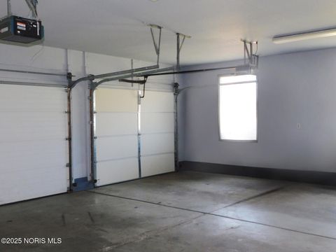 Tiny photo for 3423 Stonebrooke Lane, Maumee, OH 43537 (MLS # 10001741)