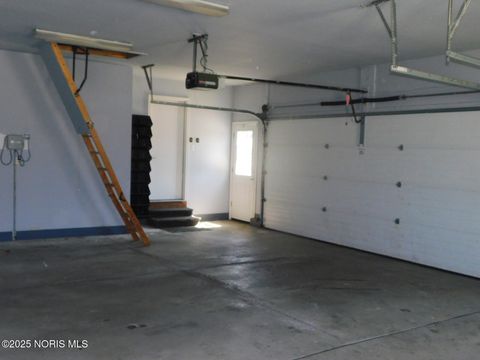 Tiny photo for 3423 Stonebrooke Lane, Maumee, OH 43537 (MLS # 10001741)