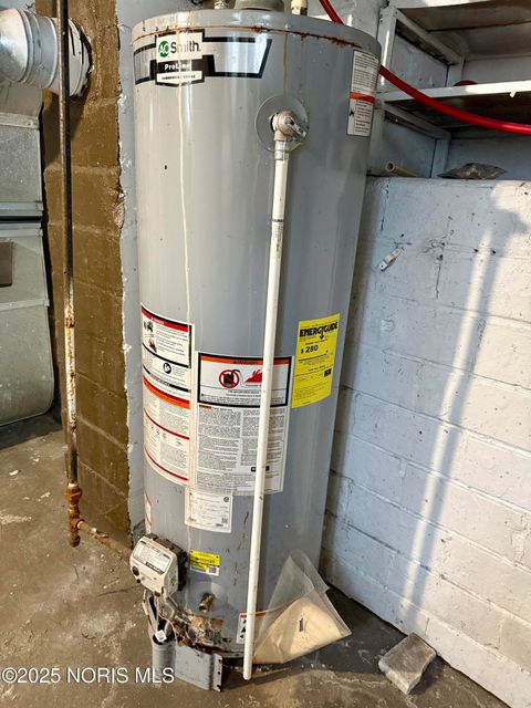 Tiny photo for 3118 Elm Street, Toledo, OH 43608 (MLS # 10002355)