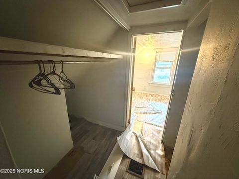 Tiny photo for 3118 Elm Street, Toledo, OH 43608 (MLS # 10002355)