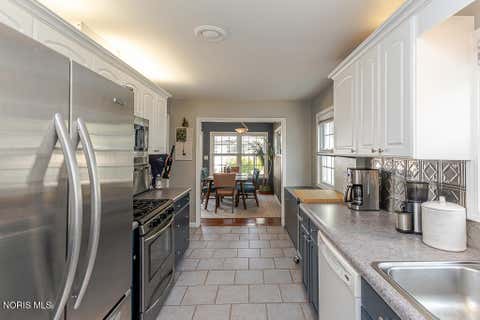 Tiny photo for 3440 Cheltenham Road, Toledo, OH 43606 (MLS # 10012002)