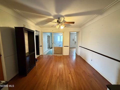 Tiny photo for 142 Van Buren Avenue, Toledo, OH 43605 (MLS # 10005827)