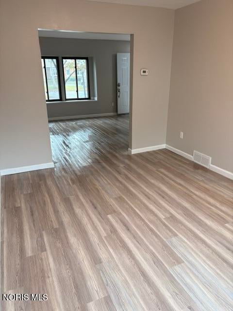 8 Meadowbrook Drive
