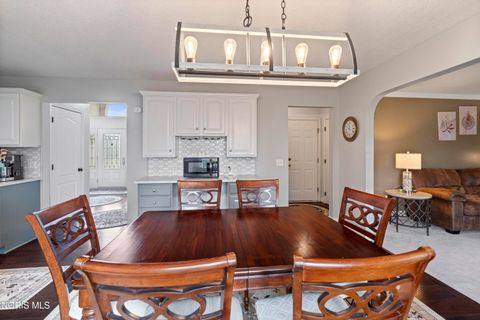 Tiny photo for 7710 Pilgrims Landing, Maumee, OH 43537 (MLS # 10006250)