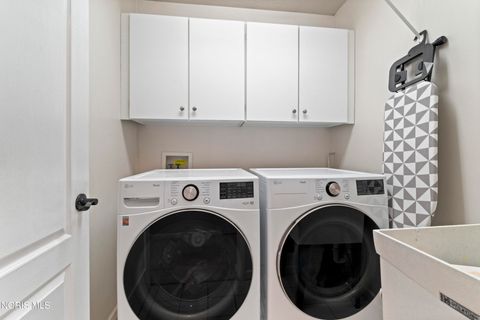 Tiny photo for 7710 Pilgrims Landing, Maumee, OH 43537 (MLS # 10006250)