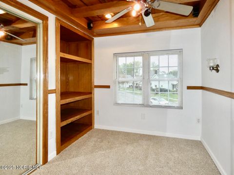 Tiny photo for 577 Dover Place, Toledo, OH 43605 (MLS # 10002507)