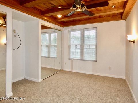 Tiny photo for 577 Dover Place, Toledo, OH 43605 (MLS # 10002507)