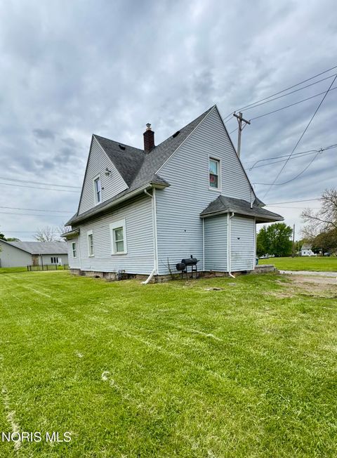 Tiny photo for 842 Nesslewood Avenue, Toledo, OH 43610 (MLS # 10007830)