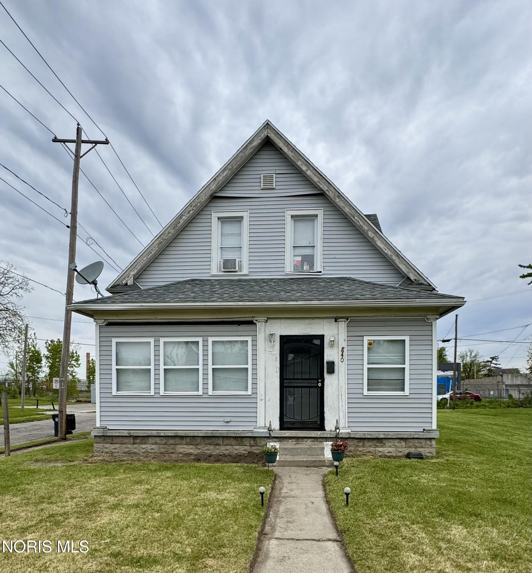 842 Nesslewood Avenue