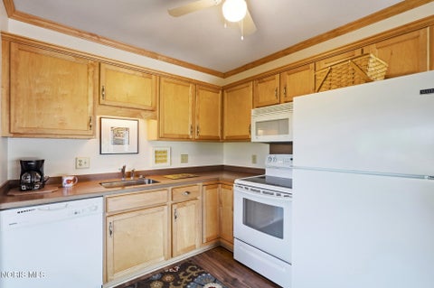 Tiny photo for 14921 Silverwood Road, Pemberville, OH 43450 (MLS # 10012838)