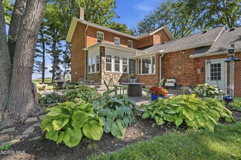 Tiny photo for 14921 Silverwood Road, Pemberville, OH 43450 (MLS # 10012838)