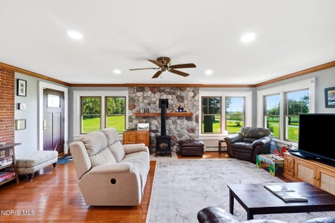 Tiny photo for 14921 Silverwood Road, Pemberville, OH 43450 (MLS # 10012838)