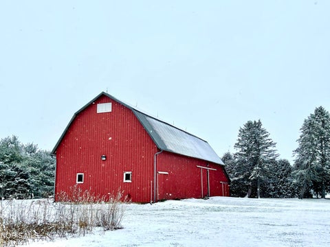 Tiny photo for 14921 Silverwood Road, Pemberville, OH 43450 (MLS # 10012838)