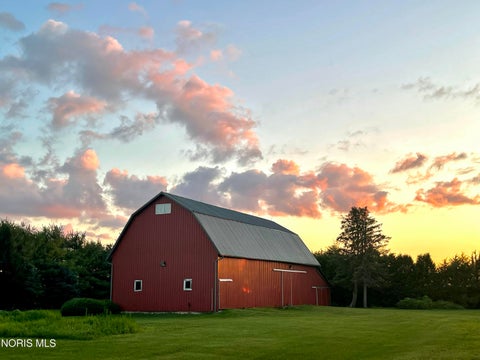 Tiny photo for 14921 Silverwood Road, Pemberville, OH 43450 (MLS # 10012838)