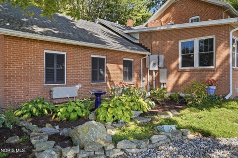 Tiny photo for 14921 Silverwood Road, Pemberville, OH 43450 (MLS # 10012838)