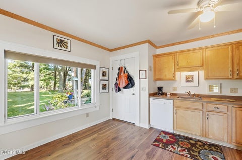 Tiny photo for 14921 Silverwood Road, Pemberville, OH 43450 (MLS # 10012838)