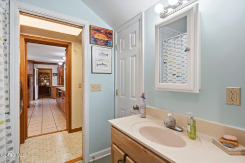 Tiny photo for 14921 Silverwood Road, Pemberville, OH 43450 (MLS # 10012838)