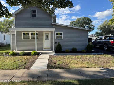 213 E Indiana Avenue Maumee OH 43537