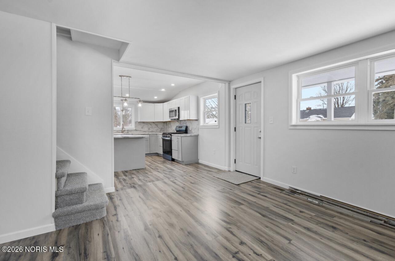 213 E Indiana Avenue